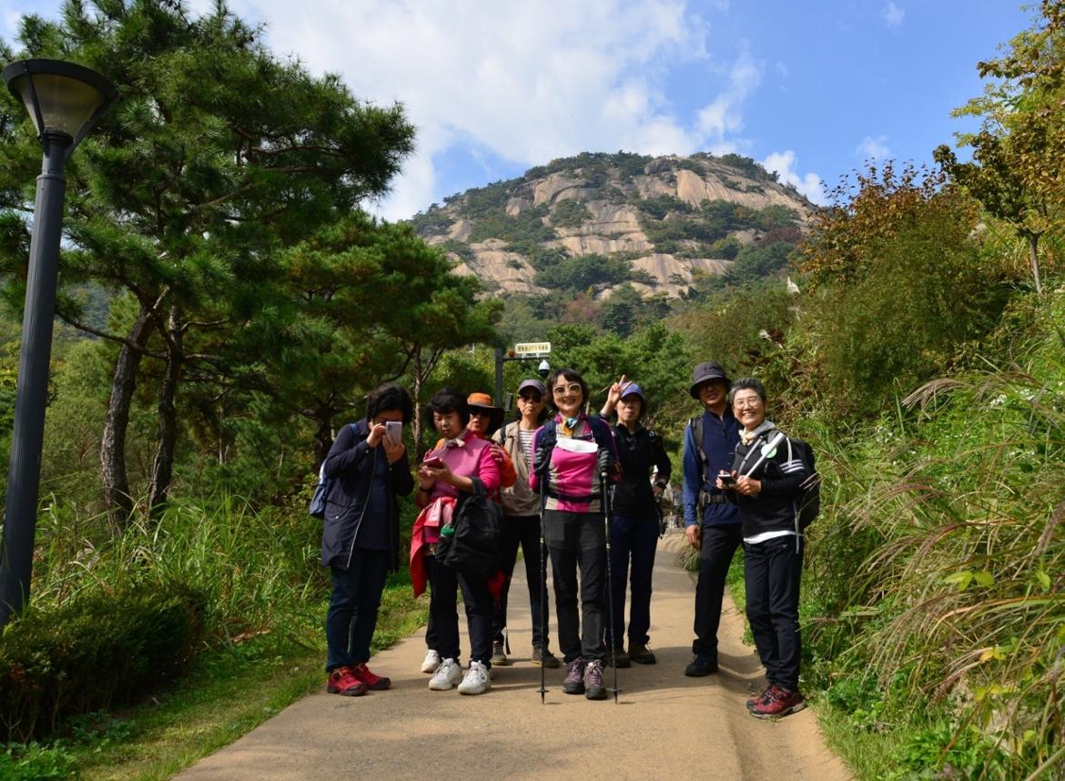 2022.10.21인왕산KakaoTalk_Image_2022-11-02-10-36-49_004.jpeg