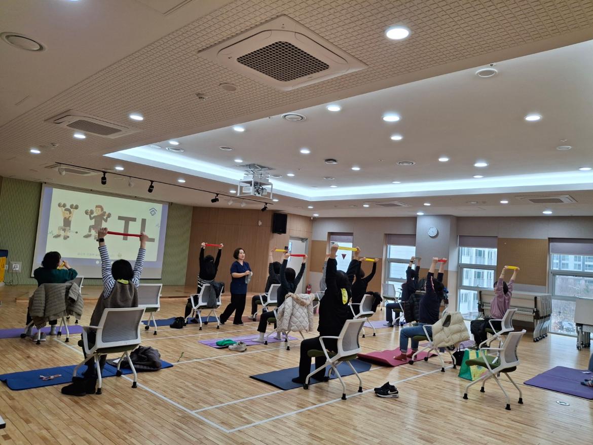 KakaoTalk_20250312_174521166_05.jpg