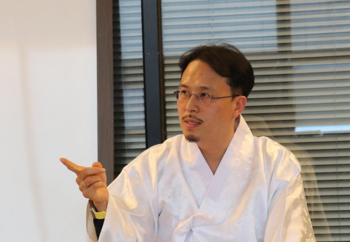 강사사진