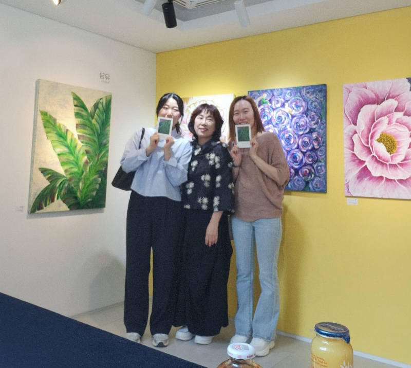 단체사진.png