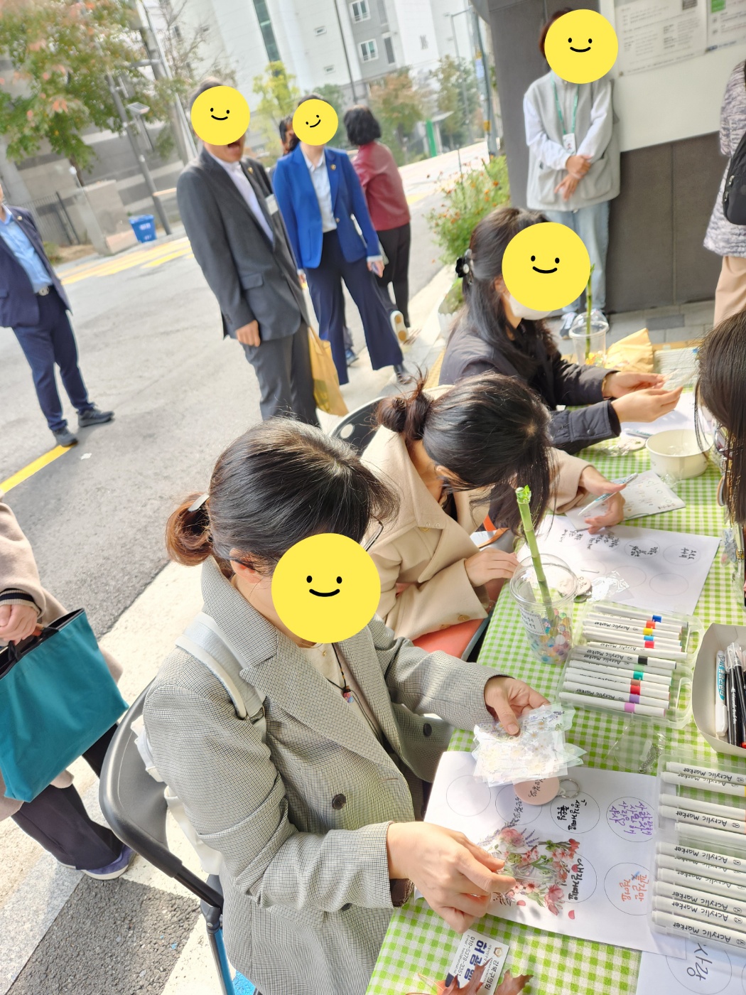 KakaoTalk_20251207_000912193_06.jpg
